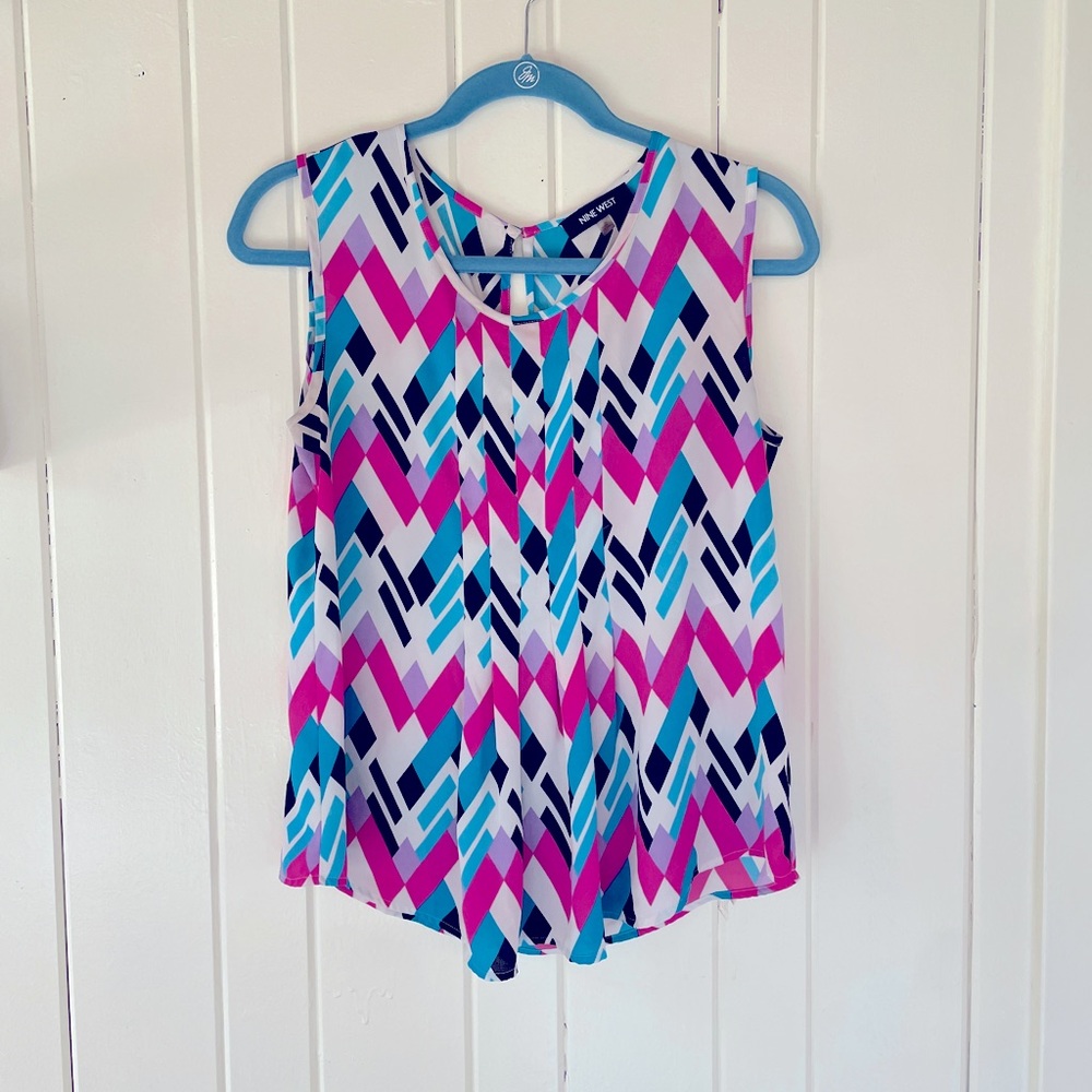 Steve Madden float geometric sleeveless blouse - size S